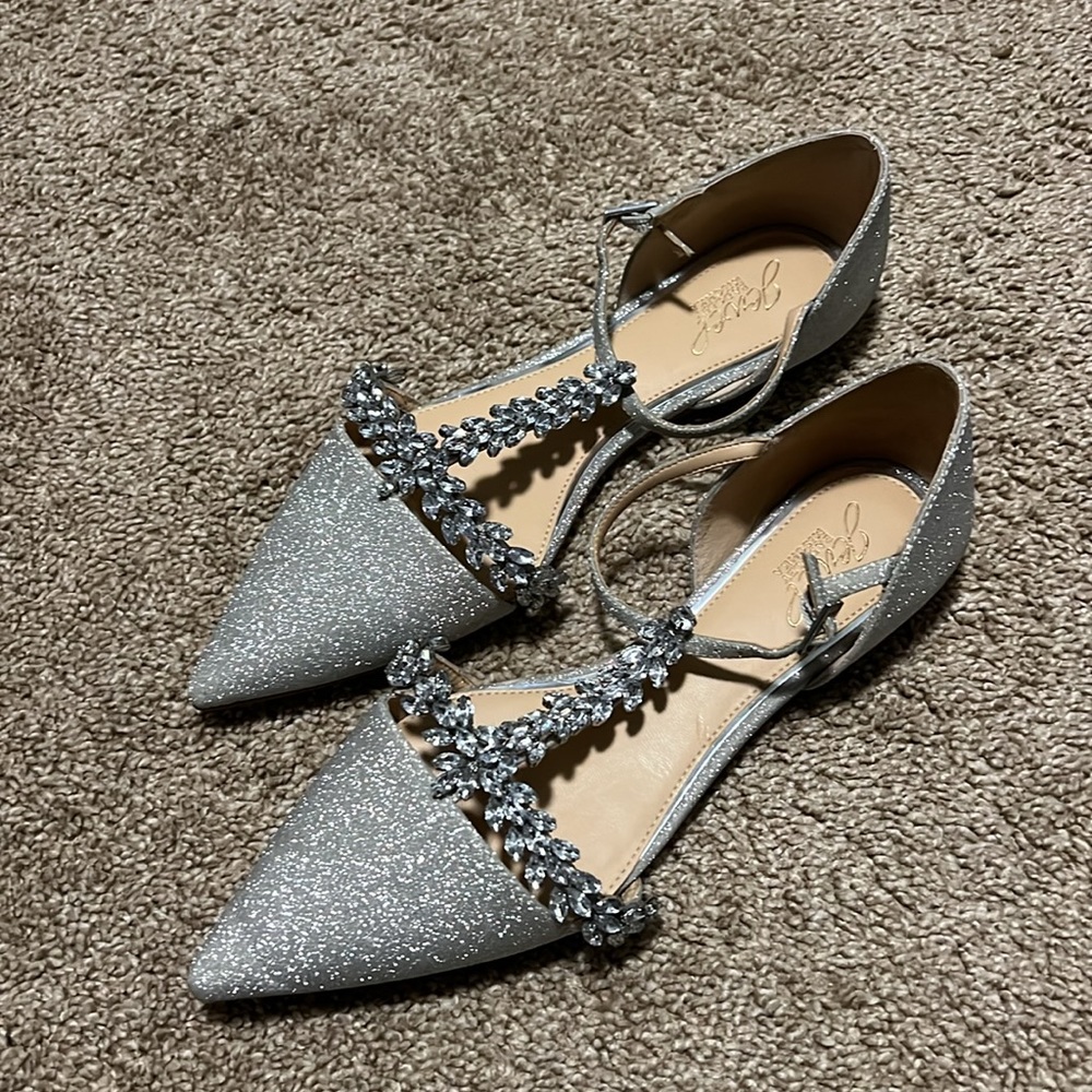 Sparkling Silver Pointed Toe T-Strap Flats - Women - Picture 7 of 7